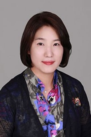 JeeEun Lee