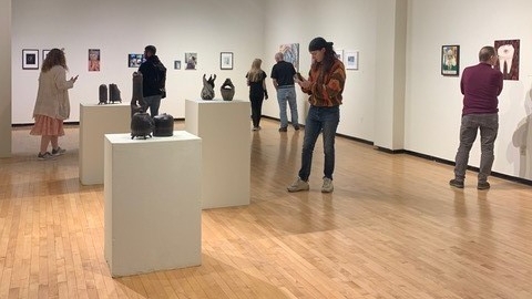 People in gallery