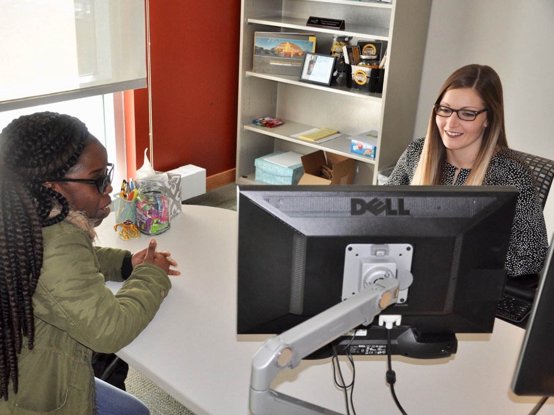Student talking to an advisor