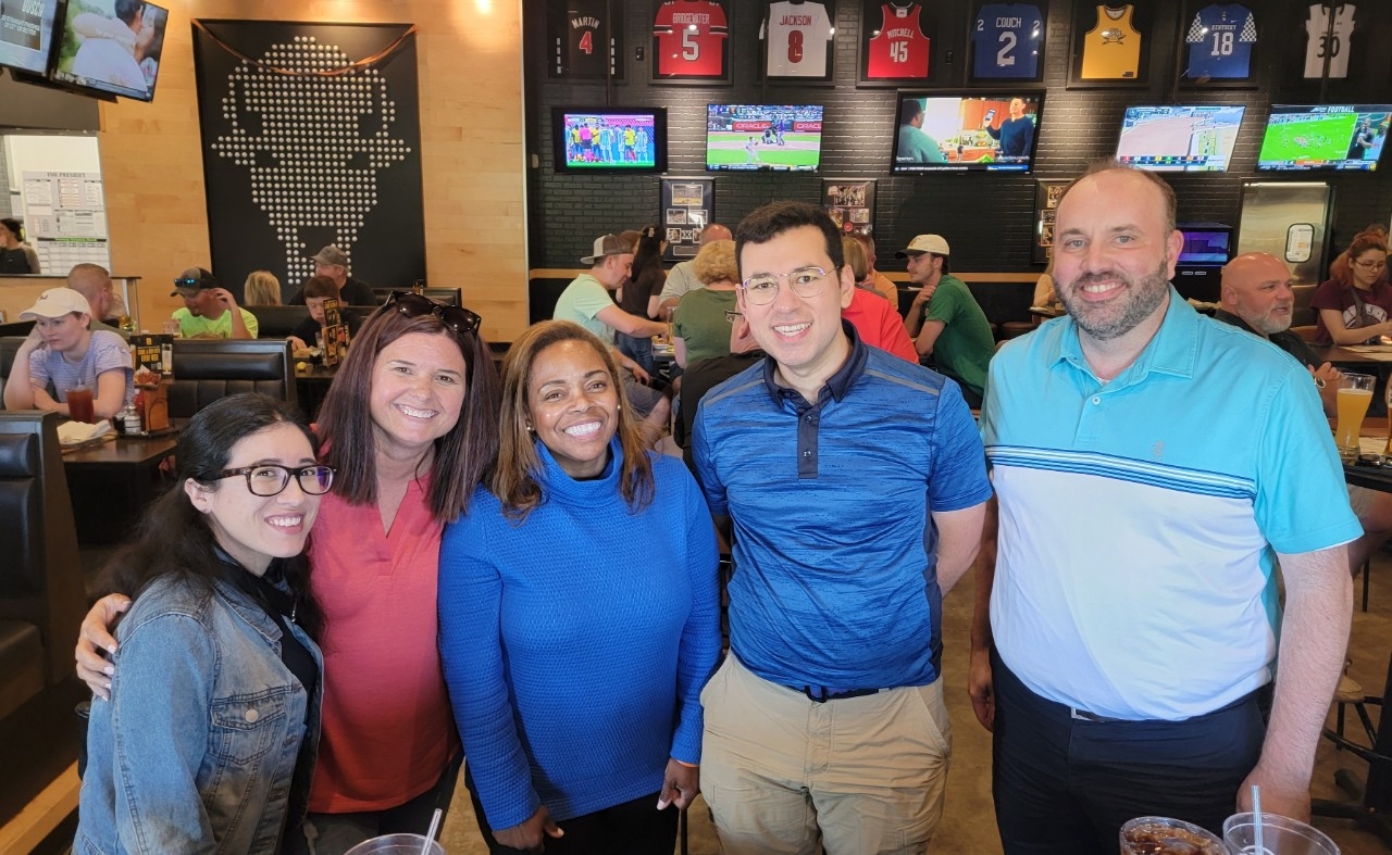 Group photo at BW3's