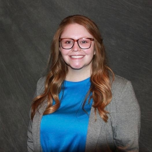 Avery Adams headshot