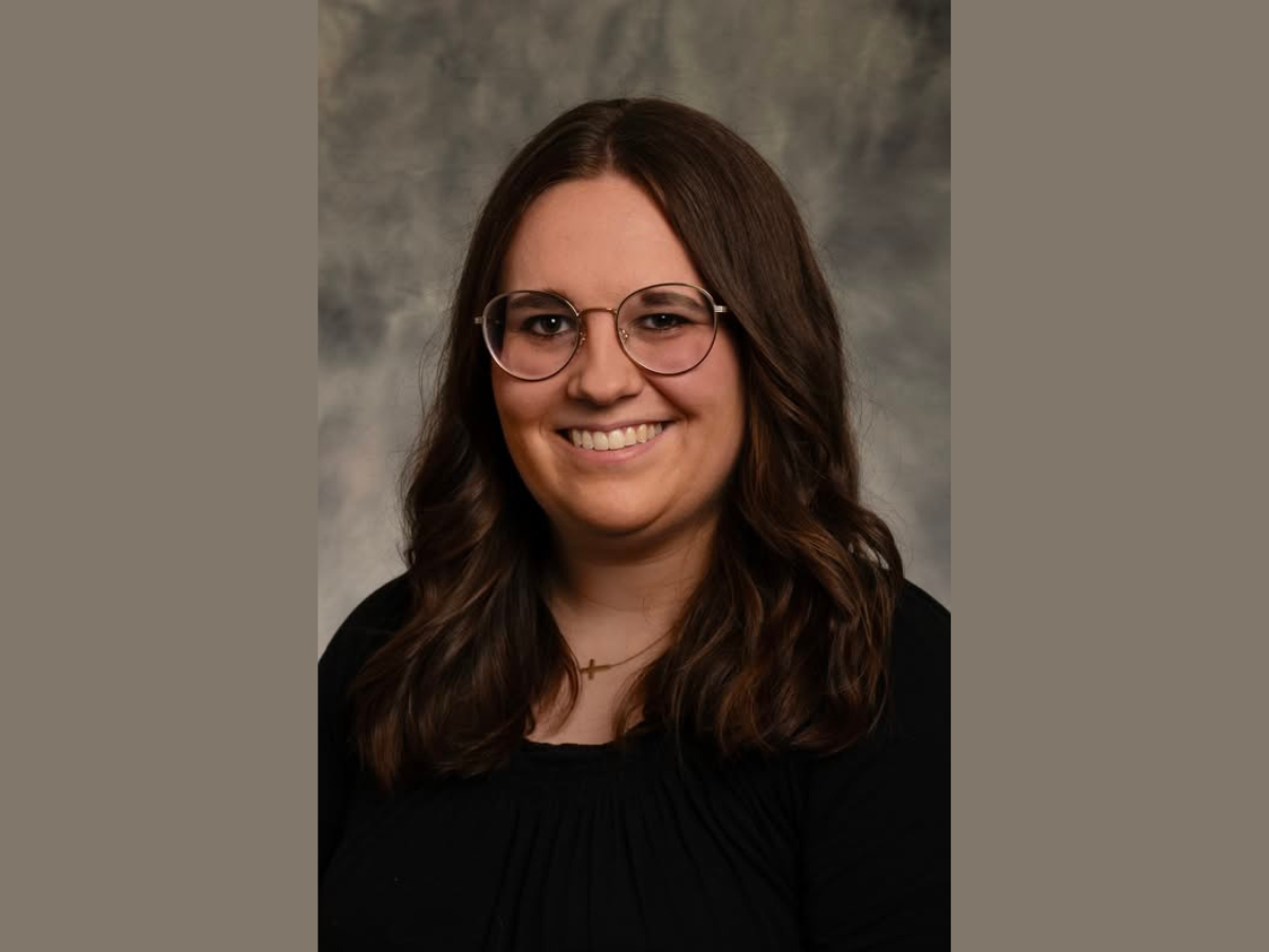 Untitled design - 1 Lucy Burns headshot