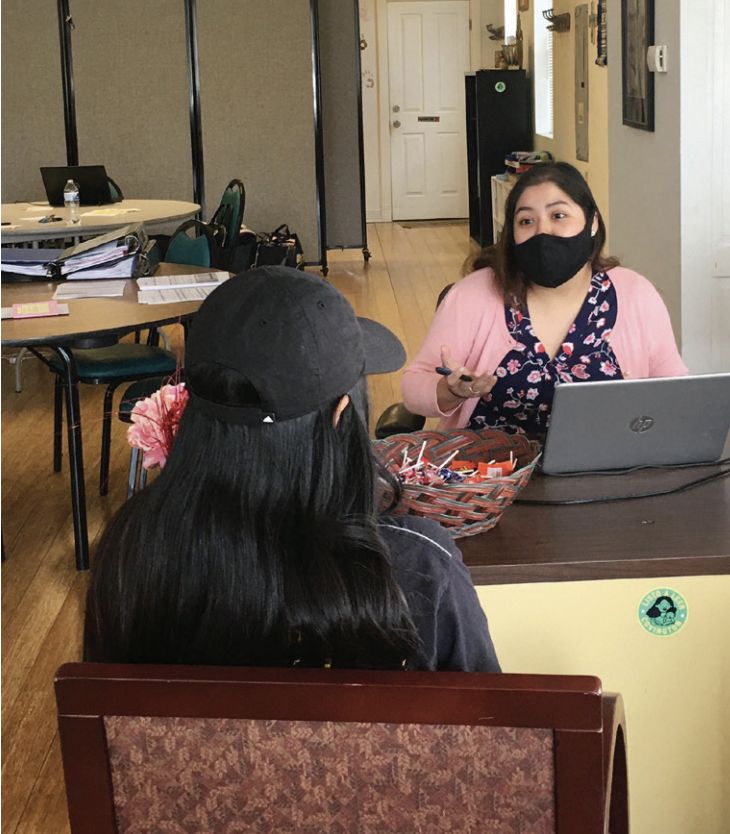 Jasmine Ibarra meeting with a student