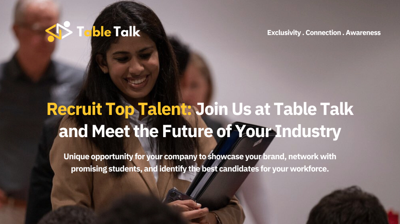 student networking with employer at NKU student networking with employer at NKU