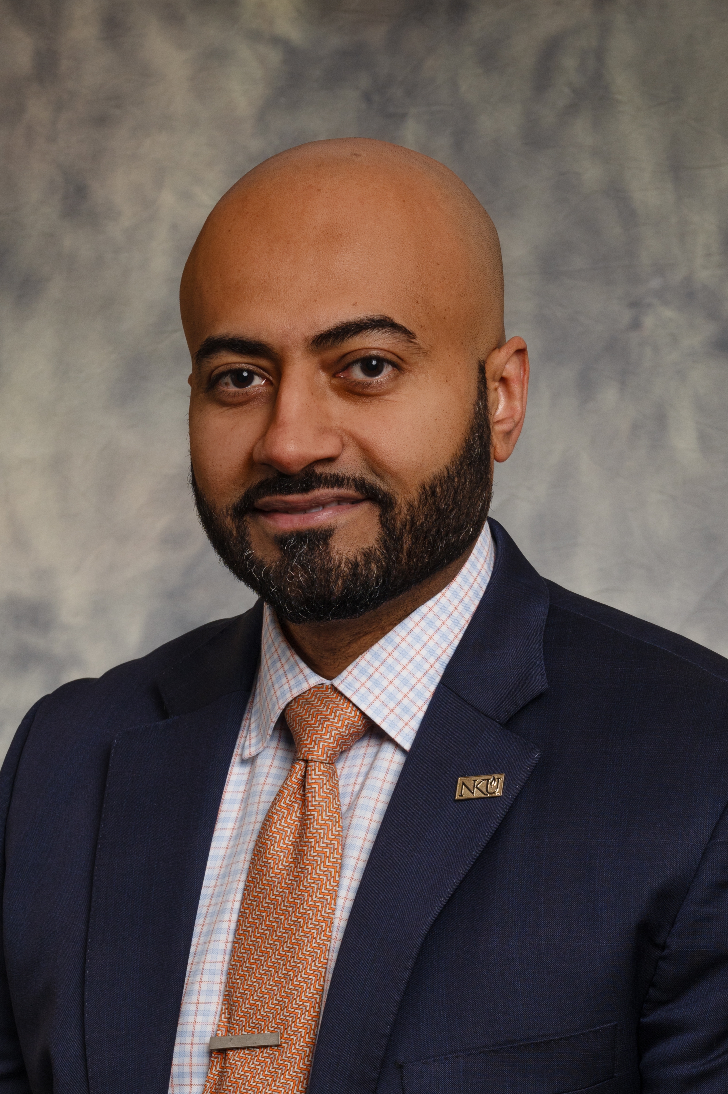 headshot of abdullah al bahrani