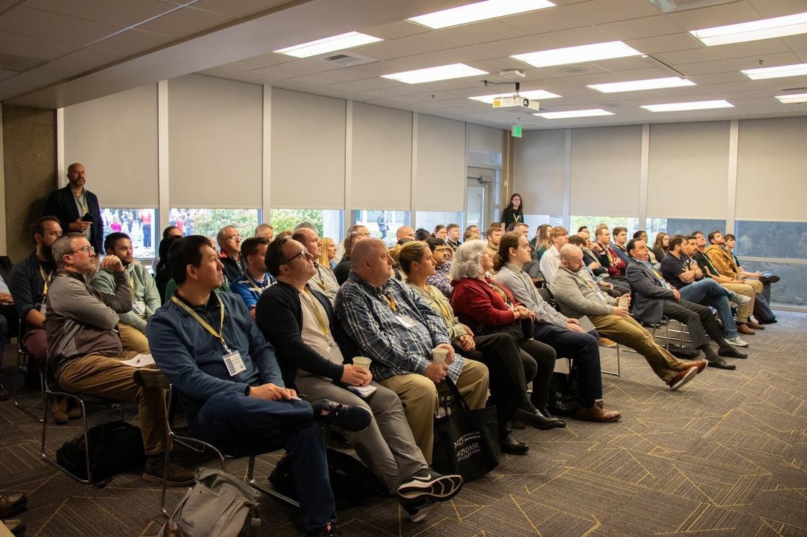 Cyber16 attendees listening to professionals during breakout room session