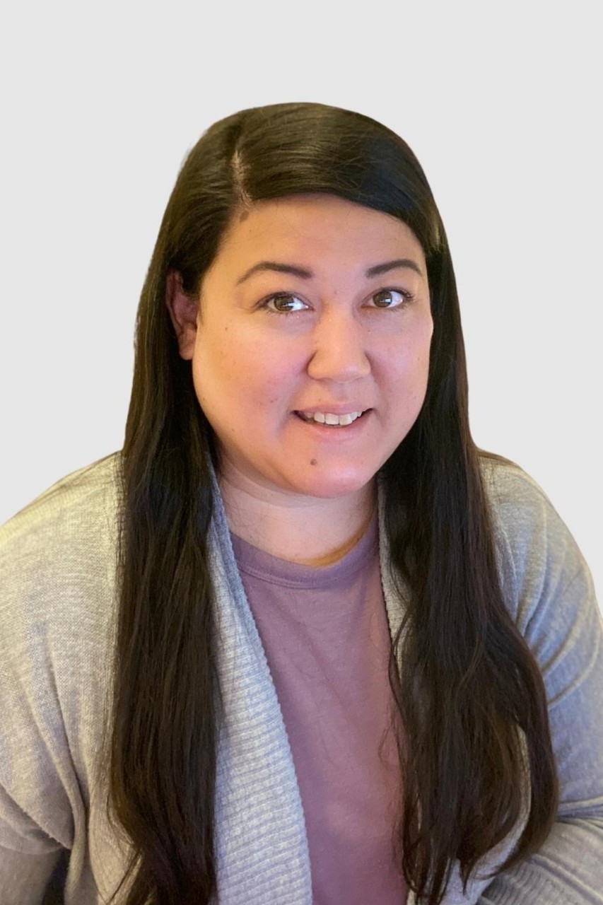 Kim McCoy Headshot - 1 Kim McCoy