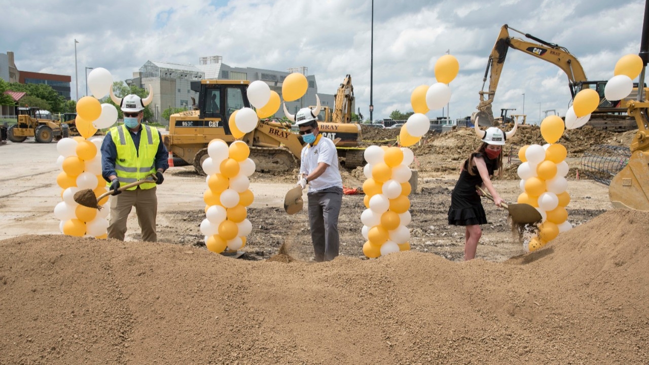 NKU Breaks Ground on New Student Housing Project